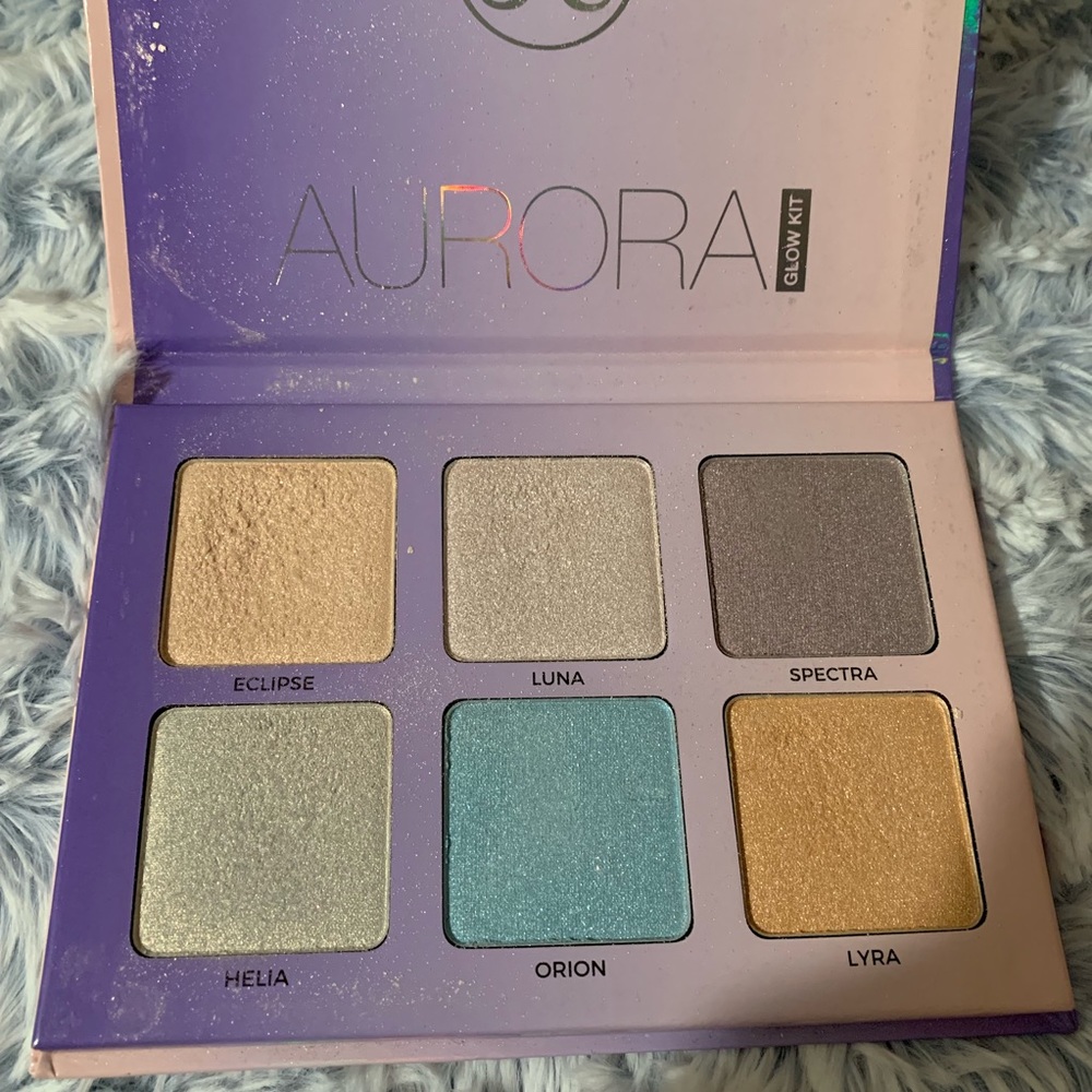 Anastasia Beverly Hills Aurora highlight palette